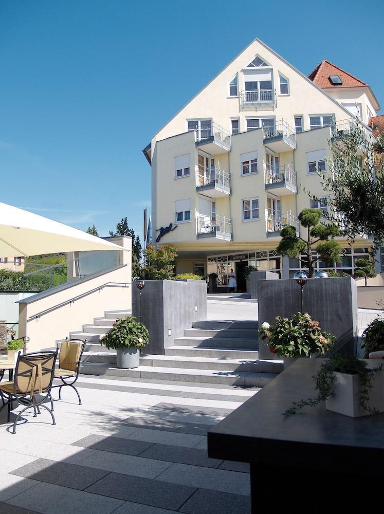 Hotel Traube Am See Friedrichshafen Esterno foto